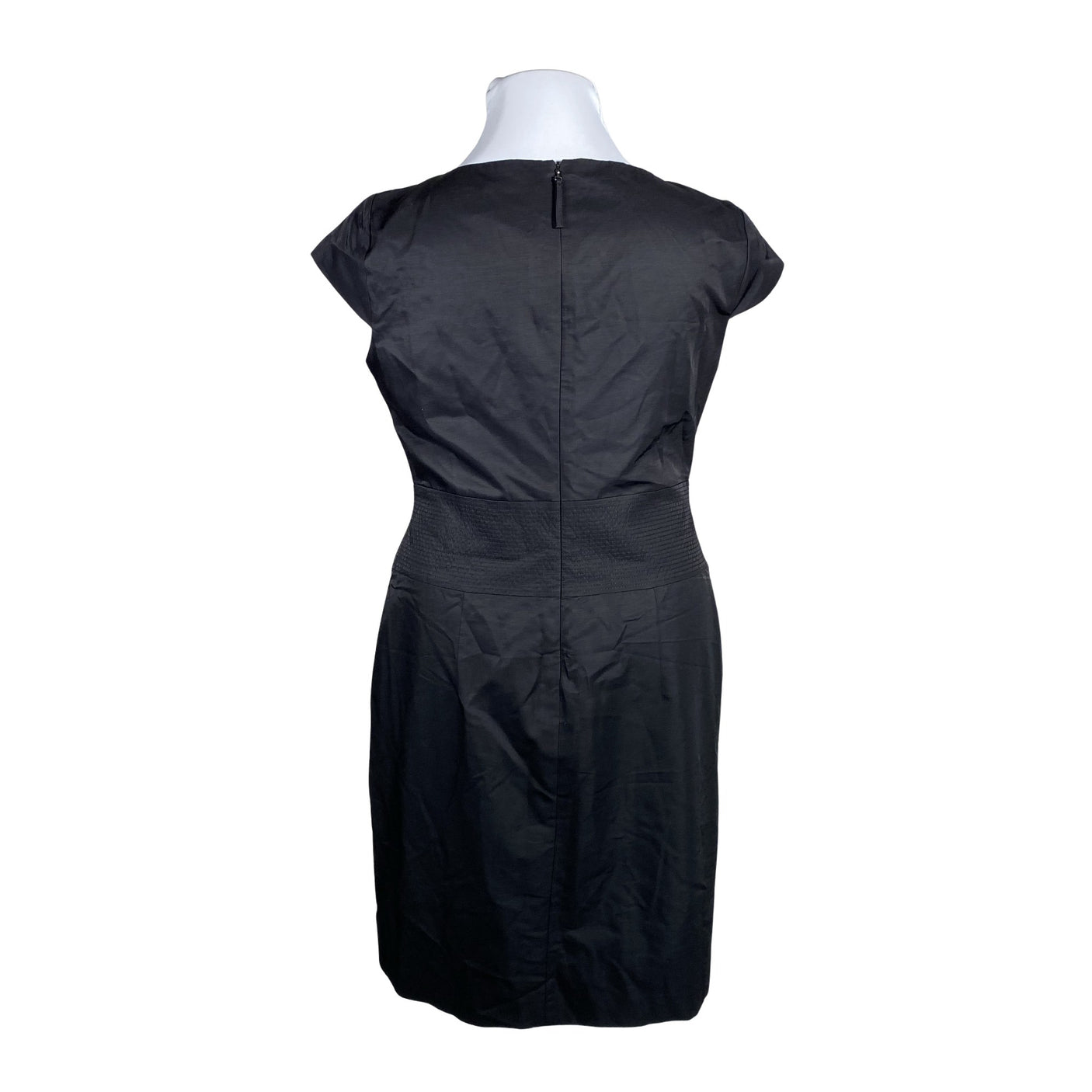 Unisex Hugo Boss - Pliiatskleit, suurus 44 - Must (2)