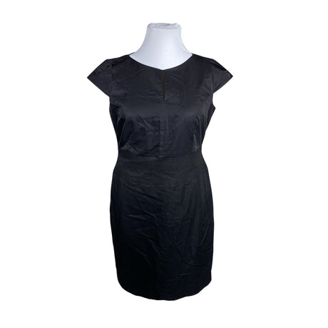 Unisex Hugo Boss - Pliiatskleit, suurus 44 - Must ()