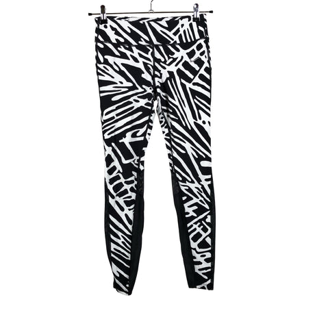 Unisex Nike - Spordiretuusid, suurus 38 - Valge ()
