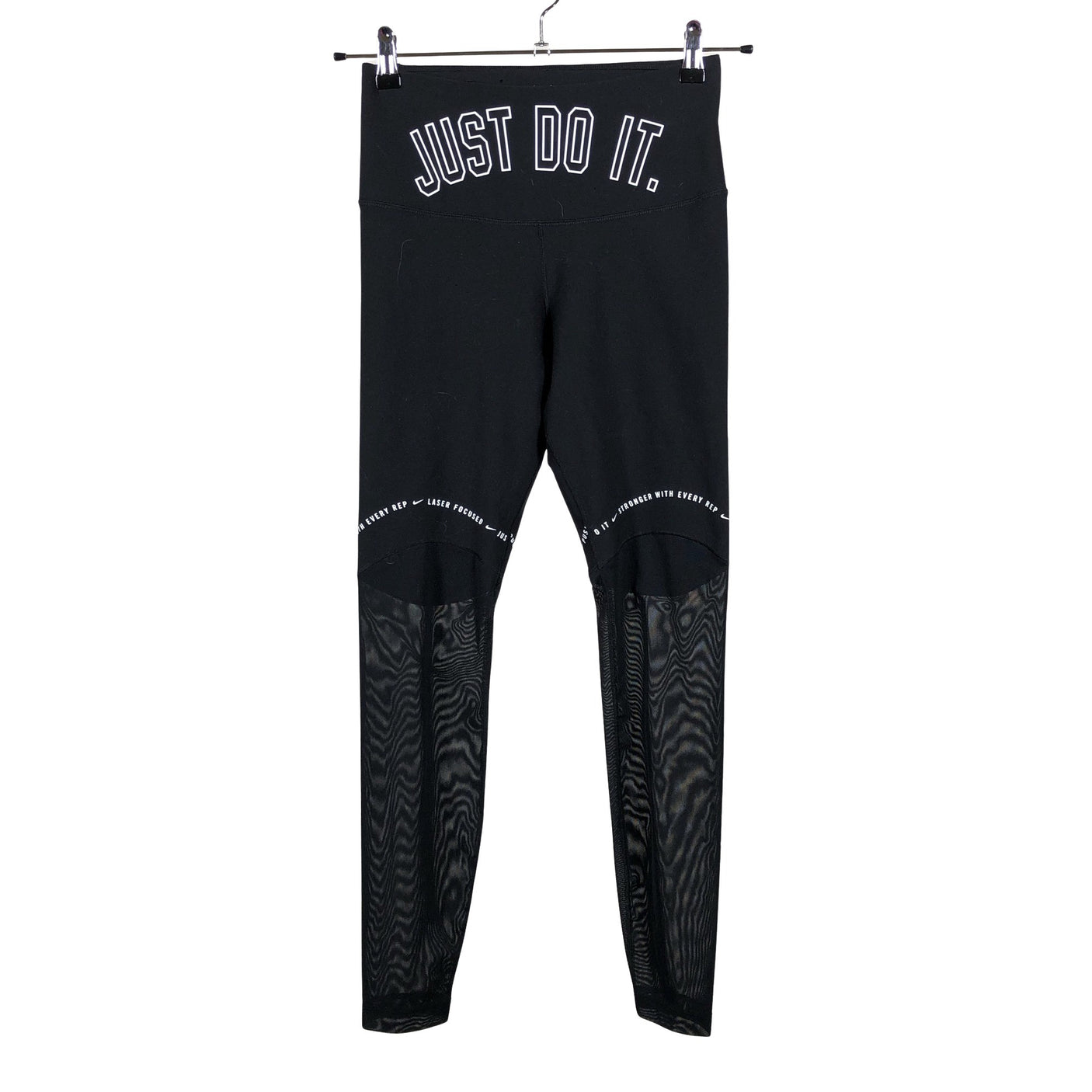 Unisex Nike - Spordiretuusid, suurus 32 - Must (1)