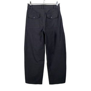 Unisex Uniqlo - Mittevenivad püksid, suurus 38 - Must (2)