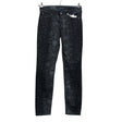 Unisex MAC - Teksad, suurus 38 - Hall ()
