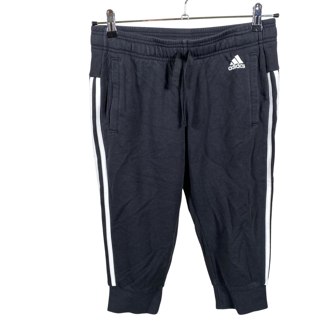 Unisex Adidas - Dressikangast poolpikad püksid, suurus 40 - Must (1)