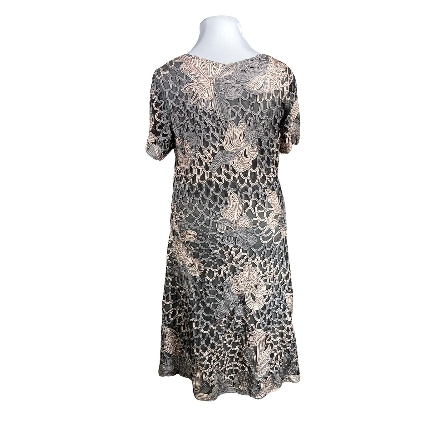 Unisex Studio 8 - Mitteveniv kleit, suurus 42 - Hall (2)
