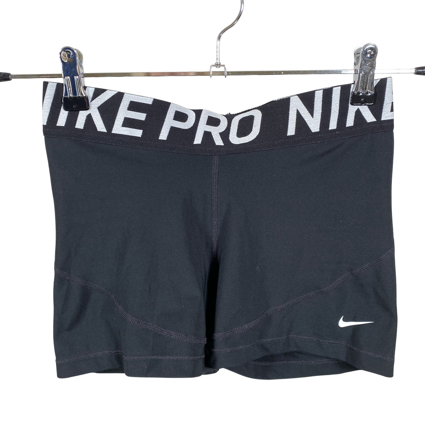 Unisex Nike - Lühikesed spordipüksid, suurus 38 - Must (1)