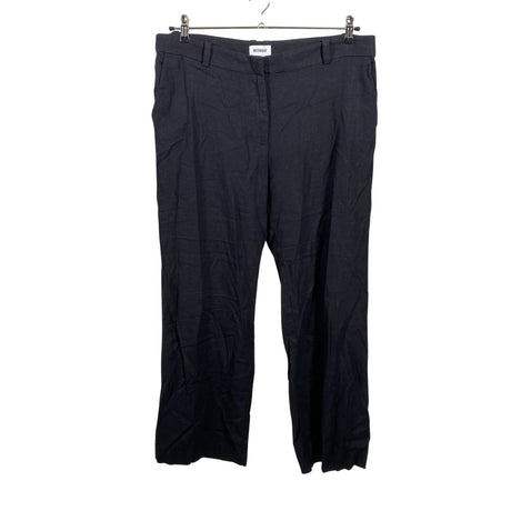 Unisex Weekday - Mittevenivad püksid, suurus 44 - Must ()