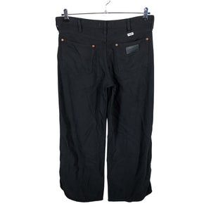 Unisex Wrangler - Teksad, suurus W28 - Must (2)