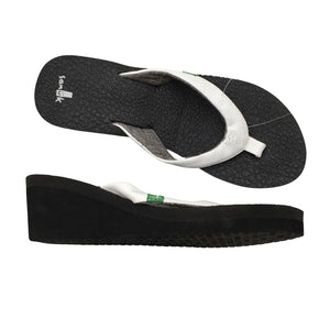 Unisex Sanuk - Kiilkontsaga rihmikud, suurus 39 - Must (1)