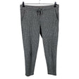 Unisex Noom - Mittevenivad püksid, suurus 40 - Hall ()