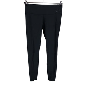 Unisex Nike - Spordiretuusid, suurus 40 - Must (1)