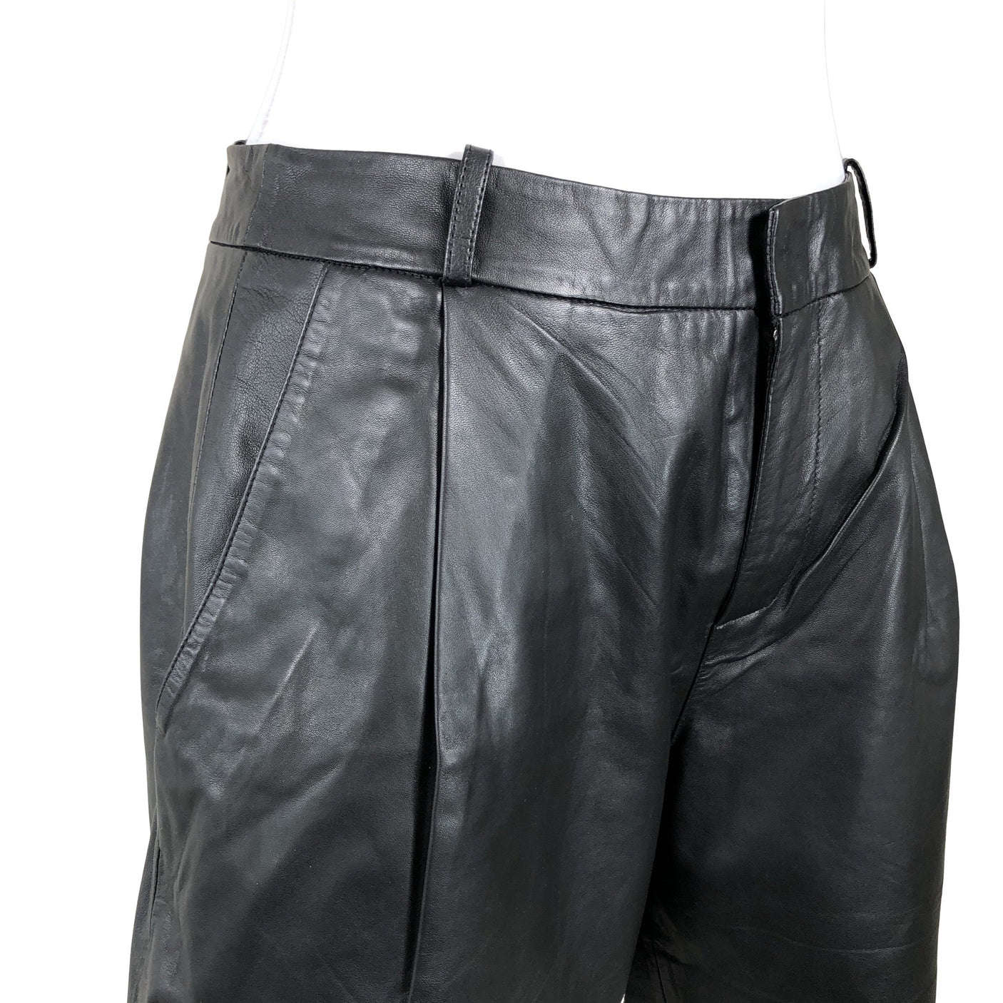 Unisex Custommade - Lühikesed püksid, suurus 40 - Must (3)