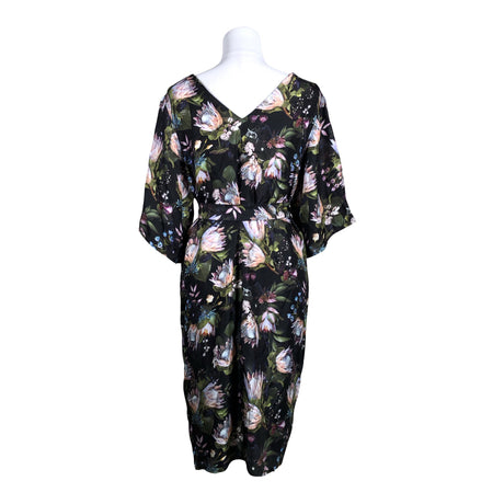 Unisex Uhana Design - Õhuke kleit, suurus 40 - Must (2)