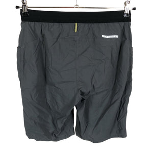 Unisex Haglöfs - Lühikesed spordipüksid, suurus 36 - Hall (2)