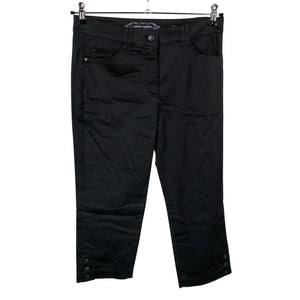 Unisex Gerry Weber - Mittevenivad poolpikad püksid, suurus 38 - Must (1)