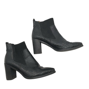 Unisex Wonders - Poolsaapad, suurus 40 - Must (1)