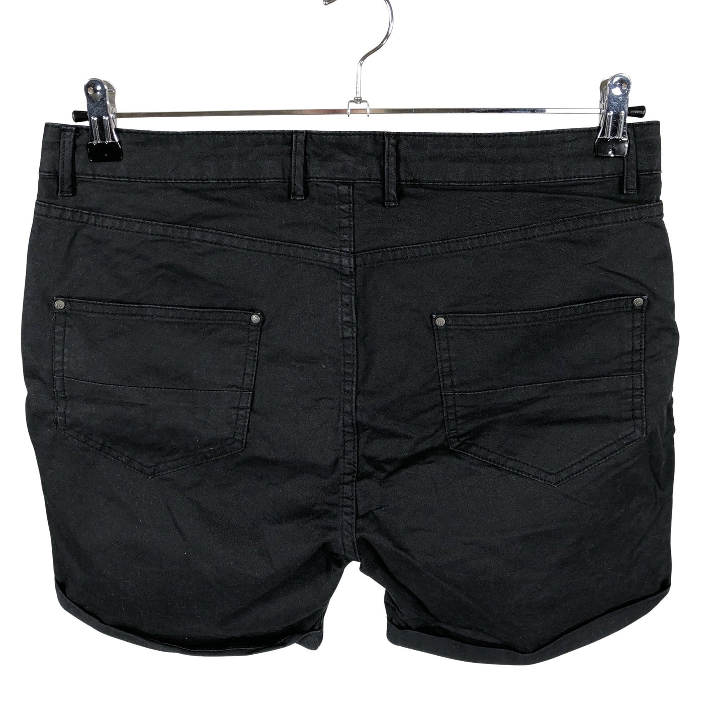 Unisex me&i - Lühikesed püksid, suurus 38 - Must (2)
