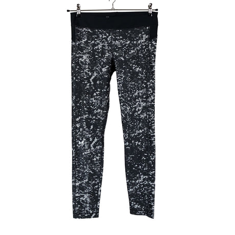 Unisex Under Armour - Spordiretuusid, suurus 40 - Must ()