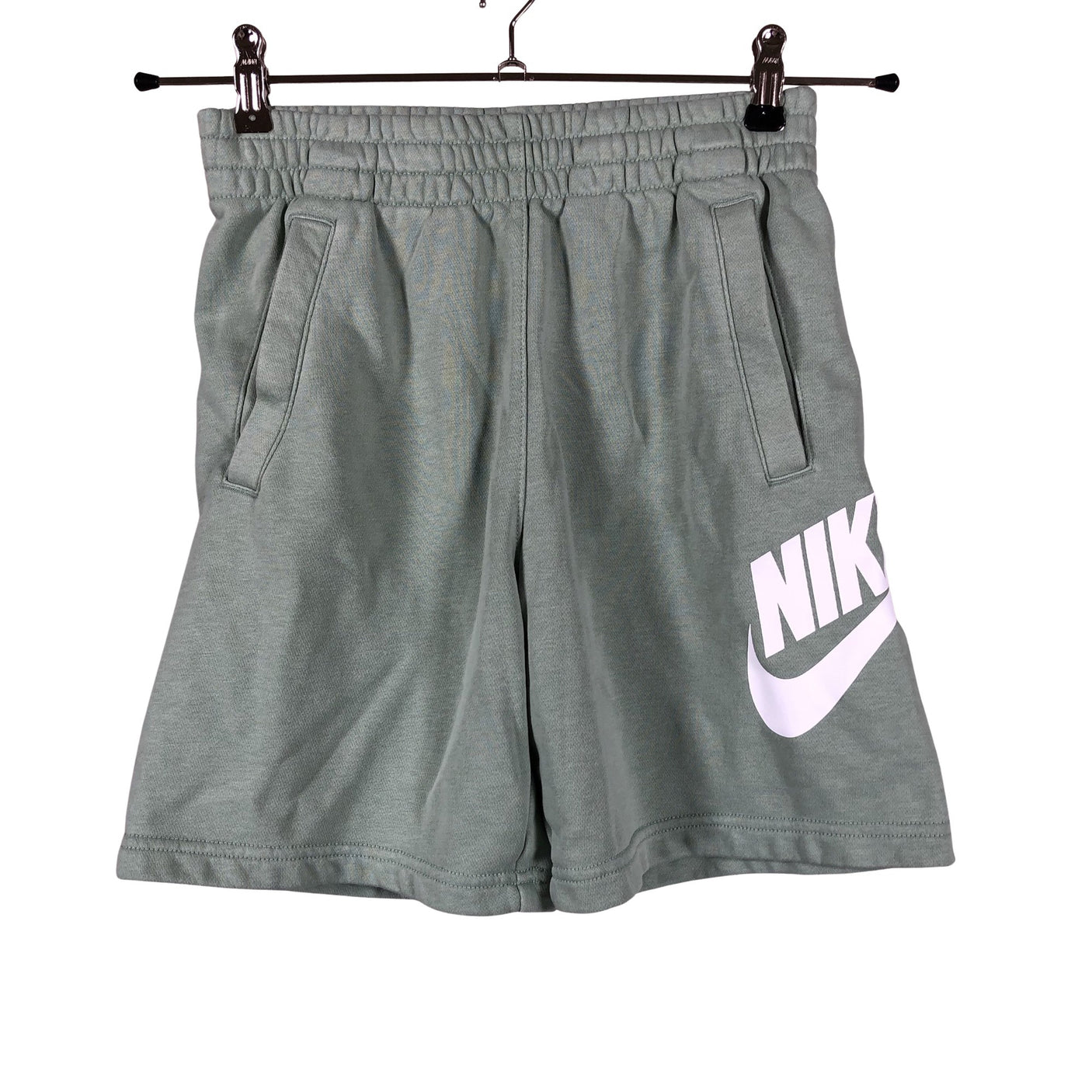 Unisex Nike - Dressikangast lühikesed püksid, suurus 152 - 158 - Roheline (1)