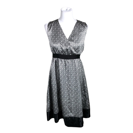 Unisex Part two - Mitteveniv kleit, suurus 36 - Valge ()