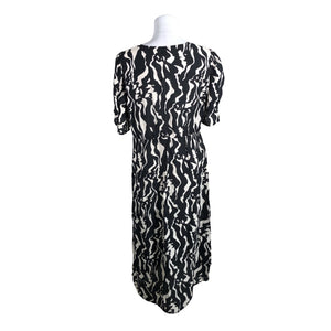 Unisex Lindex - Maksikleit, suurus 40 - Must (2)