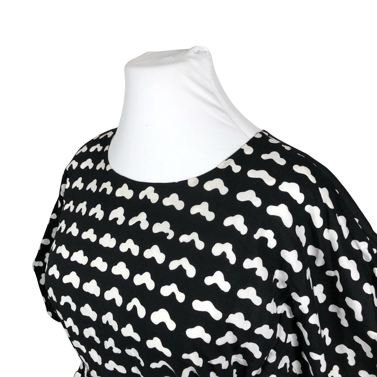 Unisex Marimekko - Mitteveniv kleit, suurus 44 - Must (3)
