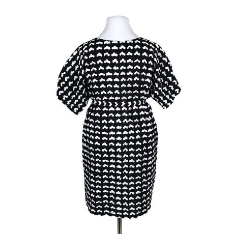Unisex Marimekko - Mitteveniv kleit, suurus 44 - Must (2)