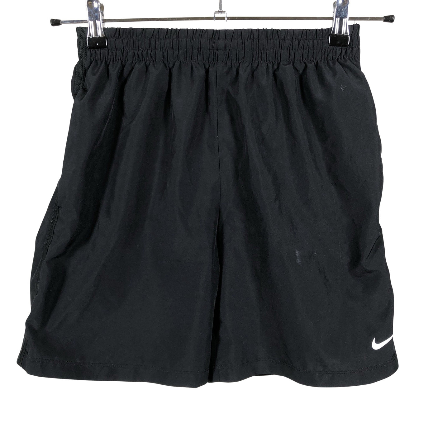 Unisex Nike - Lühikesed spordipüksid, suurus 146 - 152 - Must (1)