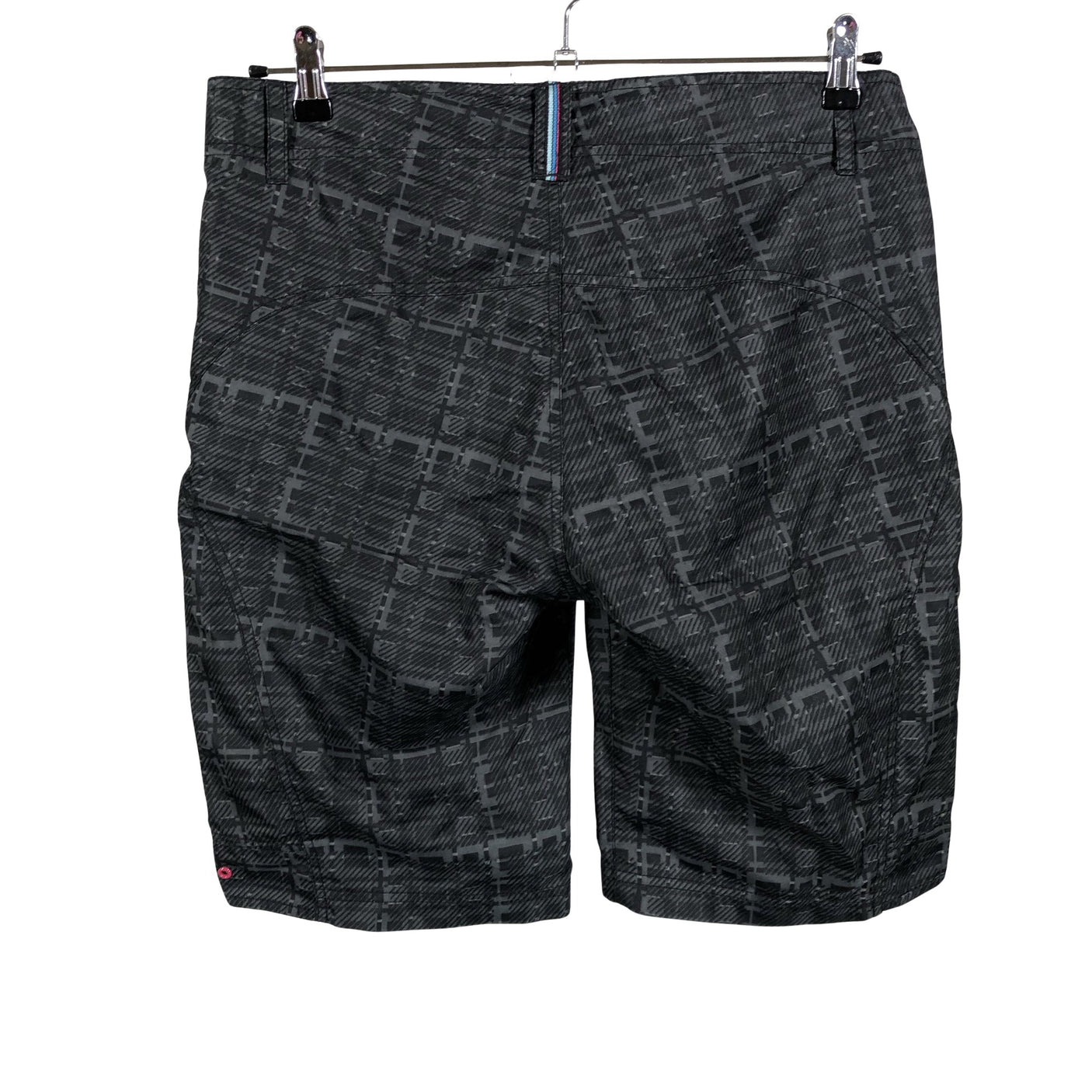 Unisex Umbro - Lühikesed spordipüksid, suurus M - Hall (2)
