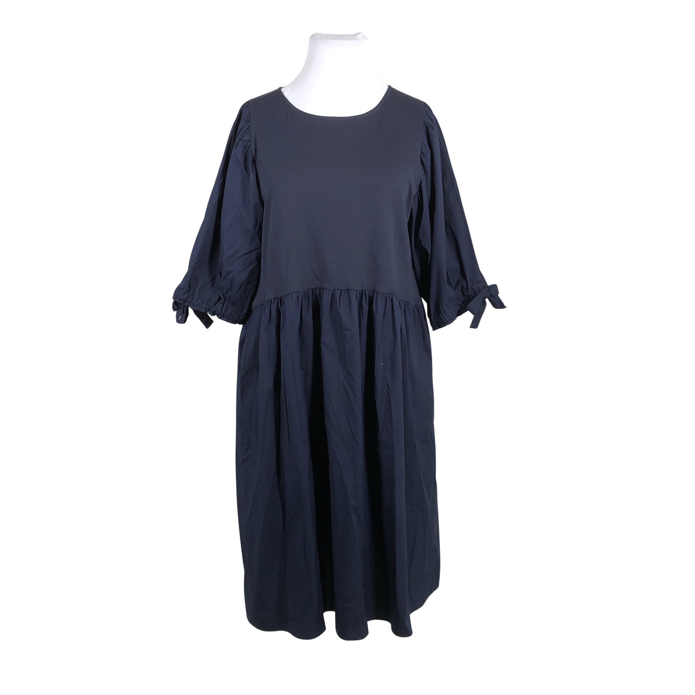 Unisex Kuusama - Trikotaažist kleit, suurus 42 - Sinine (1)