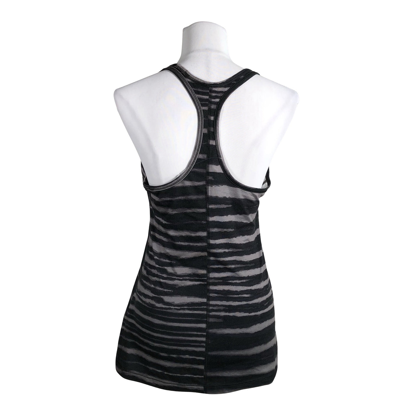 Unisex Nike - Sporditopp, suurus 40 - Hall (2)