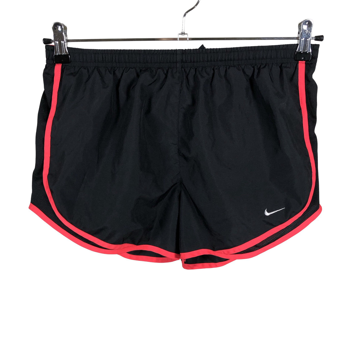 Unisex Nike - Lühikesed spordipüksid, suurus 36 - Must (1)
