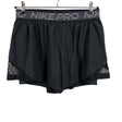 Unisex Nike - Lühikesed spordipüksid, suurus 42 - Must ()