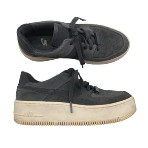 Unisex Nike - Tennised, suurus 36 - Hall (1)