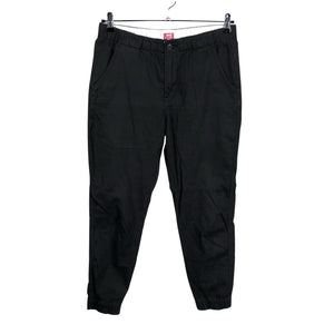 Unisex Levi's - Mittevenivad püksid, suurus 38 - Must (1)