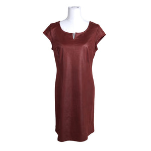 Unisex Muotitorppa - Pliiatskleit, suurus 40 - Veinipunane (1)
