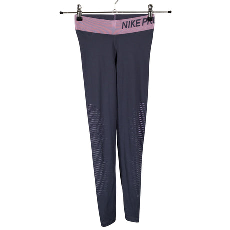 Unisex Nike - Spordiretuusid, suurus 34 - Hall ()