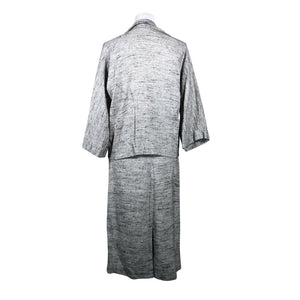 Unisex Muotihovi - Kostüüm, suurus 38 - Hall (3)