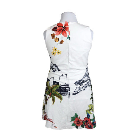 Unisex Desigual - Trikotaažist kleit, suurus 42 - Valge (2)