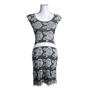Unisex Kaino - Kootud kleit, suurus 34 - Hall (1)
