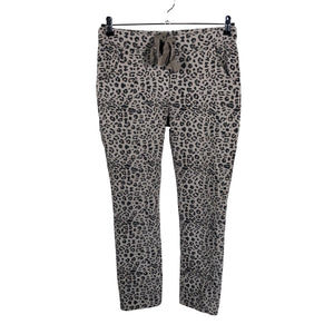 Unisex Marta - Mittevenivad püksid, suurus 36 - Pruun (1)
