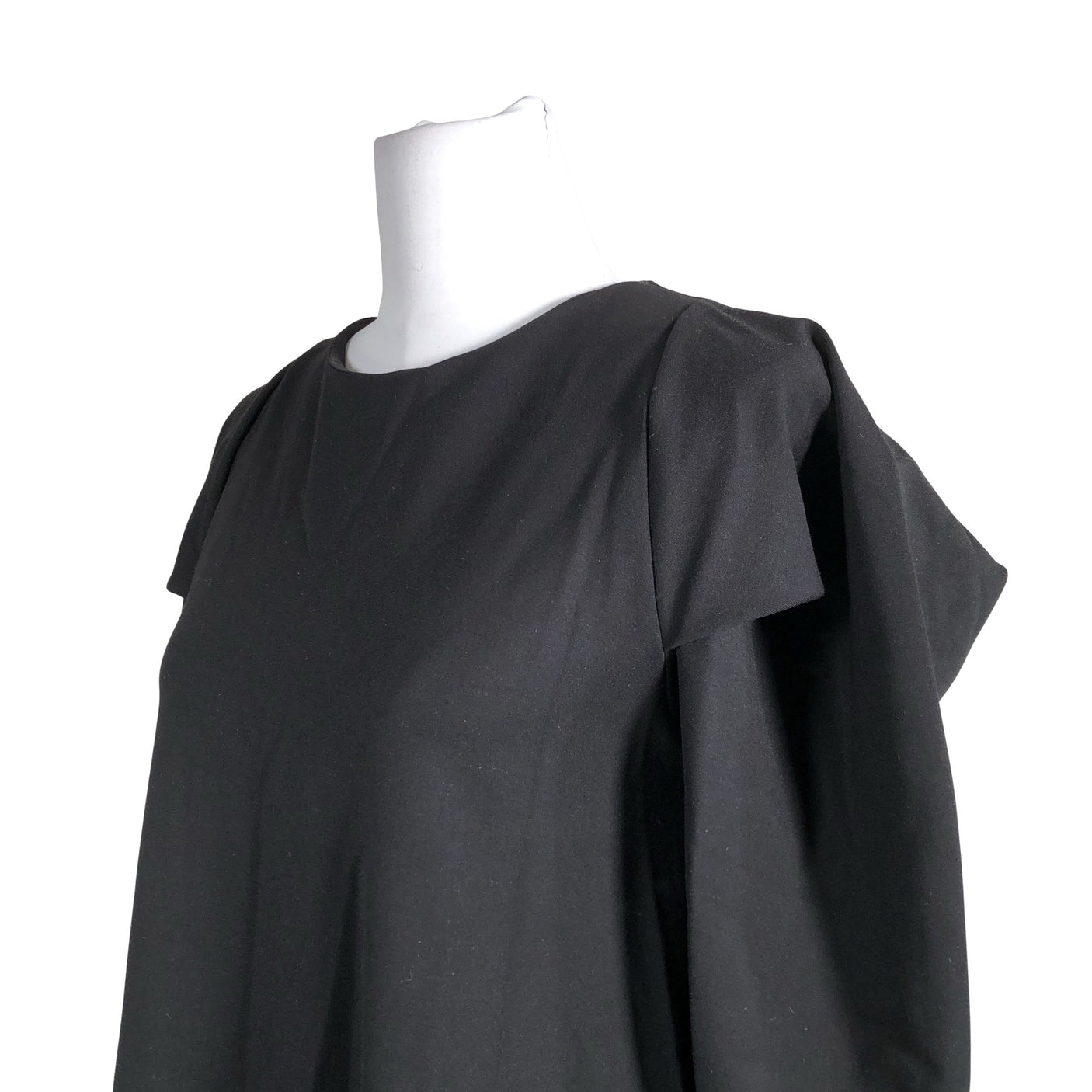 Unisex Nola - Trikotaažist kleit, suurus 38 - Must (2)
