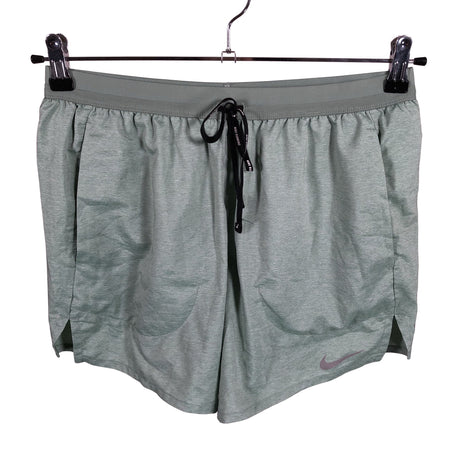 Unisex Nike - Lühikesed spordipüksid, suurus 38 - Roheline ()