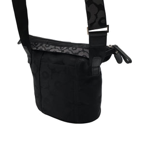 Unisex Marimekko - Õlakott, suurus Midi - Must (2)