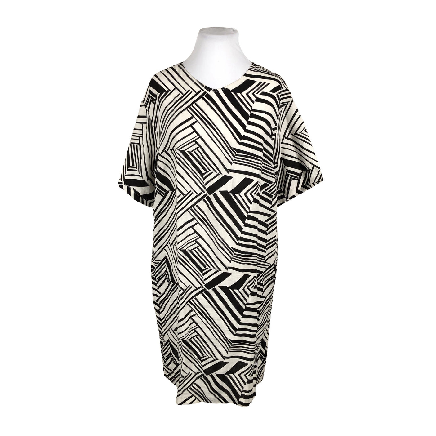 Unisex Marimekko - Mitteveniv kleit, suurus 44 - Valge (1)