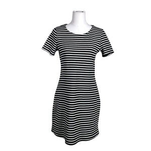Unisex Temt - Trikotaažist kleit, suurus 38 - Must (1)