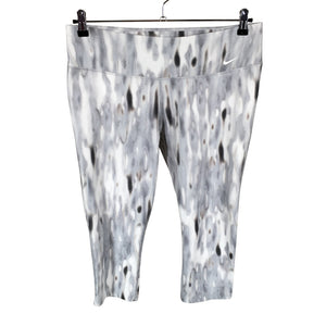 Unisex Nike - Poolpikad spordipüksid, suurus 42 - Hall (1)