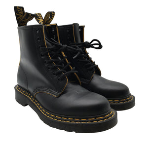 Unisex Dr. Martens - Nööridega saapad, suurus 39 - Must (2)