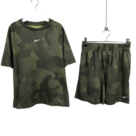 Unisex Nike - Spordirõivad, suurus 146 - 152 - Roheline ()