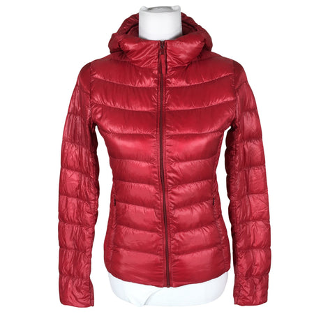 Unisex Uniqlo - Kerge sulejope, suurus 34 - Punane ()