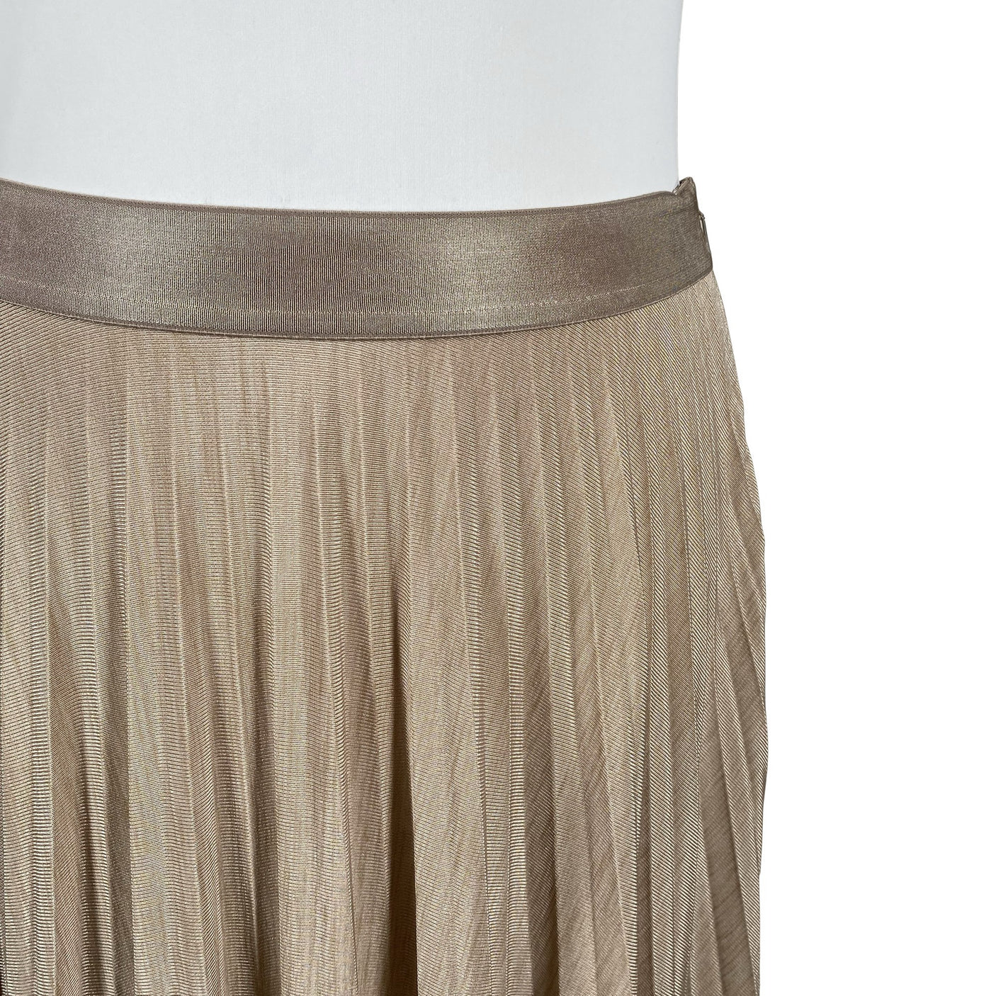 Unisex Hugo Boss - Plisseerseelik, suurus 42 - Beige (3)